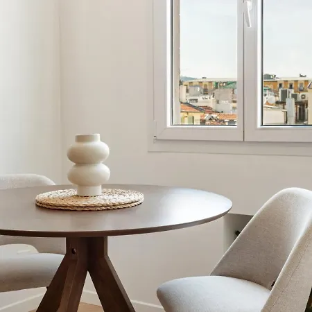 Hyper Centre De 2p Renove Emplacement Ideal Apartamento